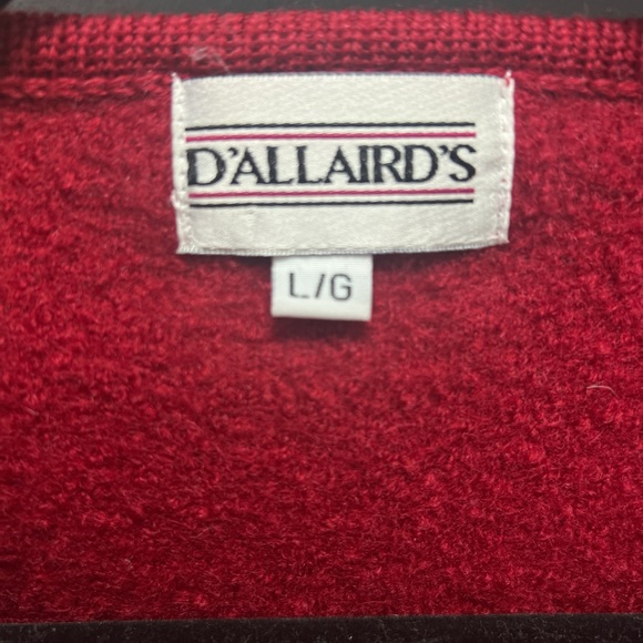 D’allairds Vintage Red Wool Vest with embroidery details - Picture 5 of 5